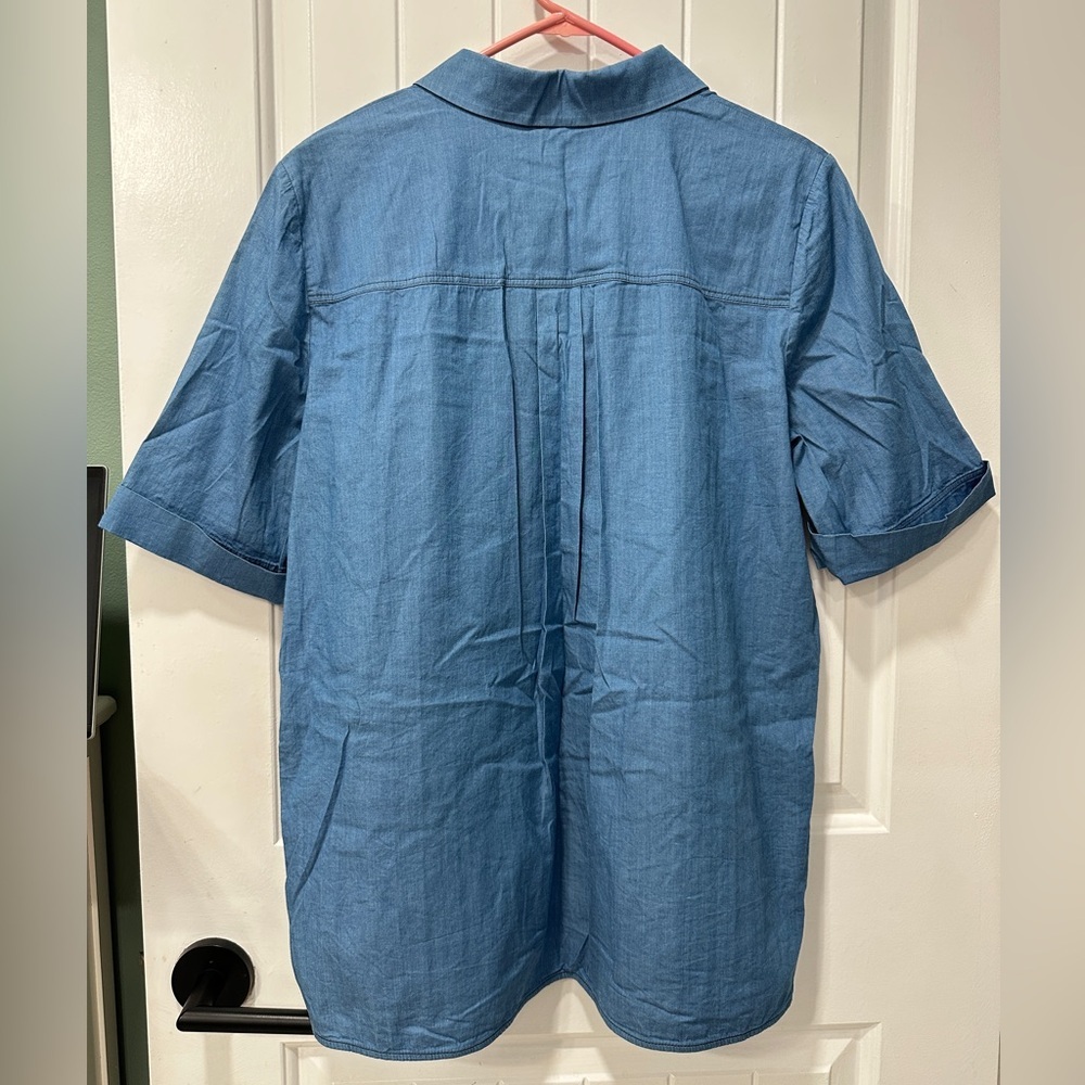 Lafayette 148 New York Casual Blue Button Down Shirt - Picture 4 of 5